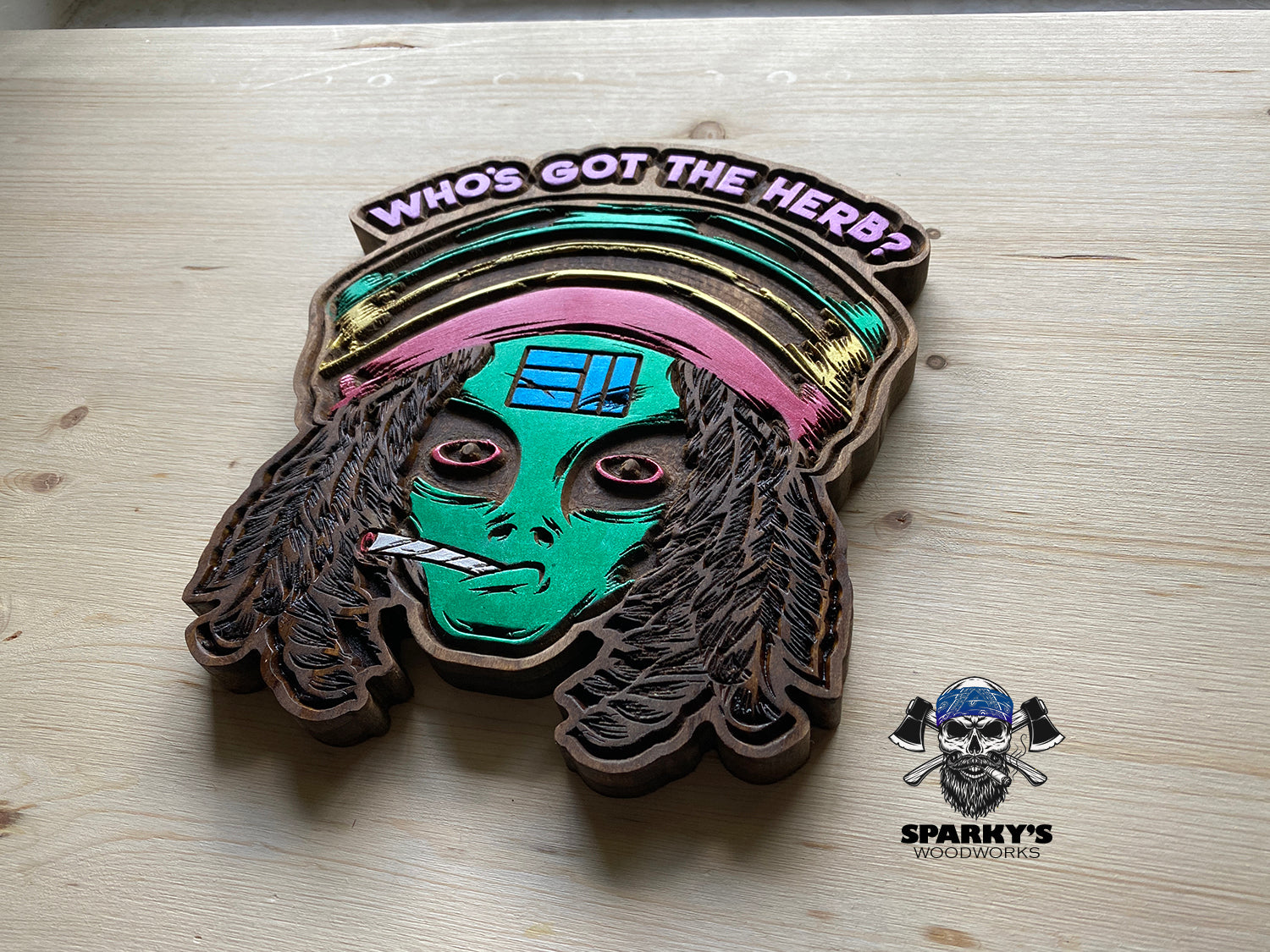 Limited Edition 311 Rasta Brodel Wood Decor