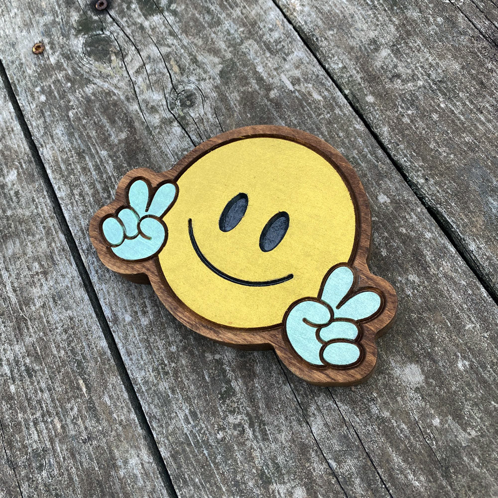 Peace Smiley Guy Wood Sign - Size Small - Green Hands