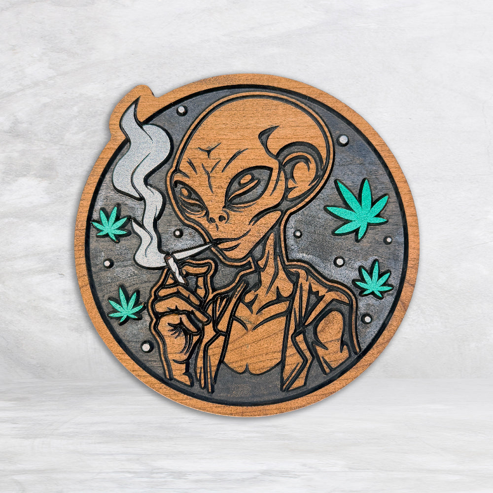 Smoking Alien 2 - Round